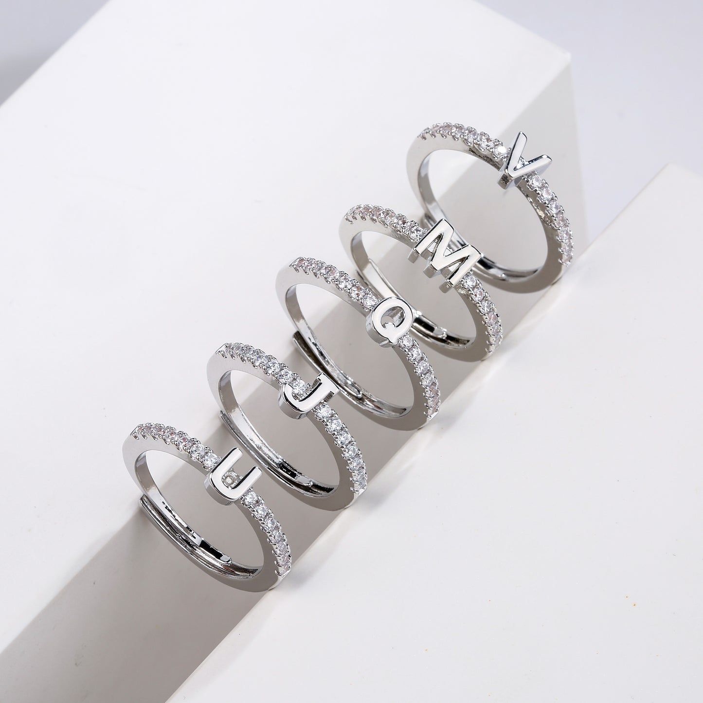 HECHENG ring, letter initials