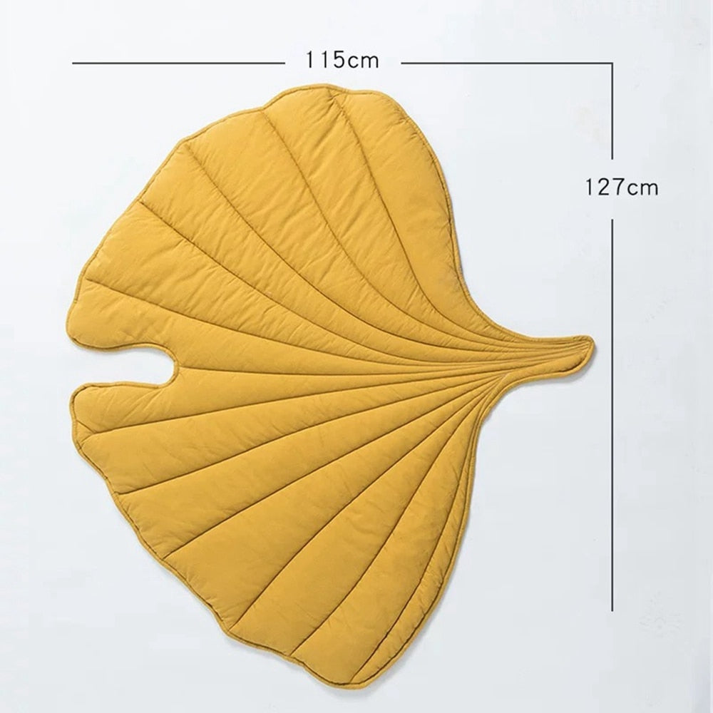 LEAF SHAPE DOG BLANKET